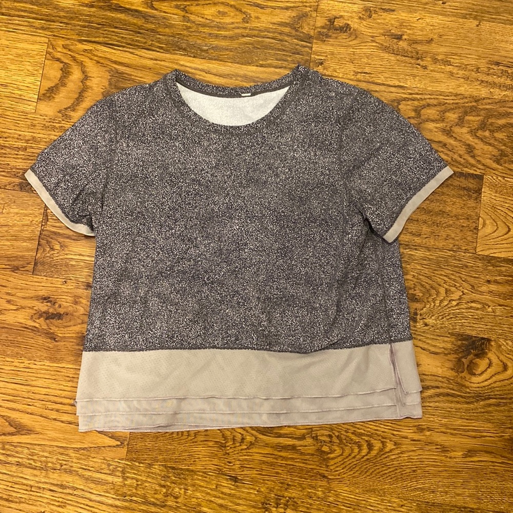 LULULEMON shirt